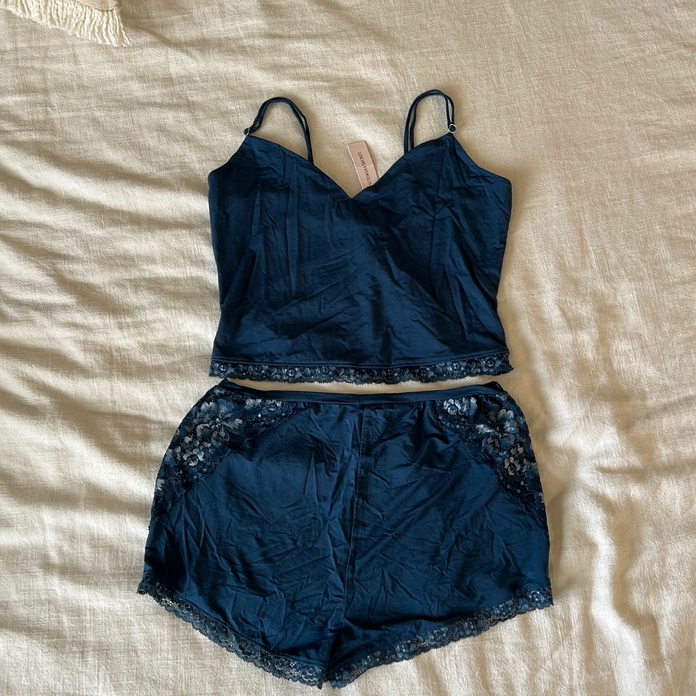 Victoria Secret Pajamas NWT